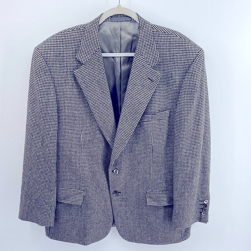 Vintage Neiman Marcus Loro Piana 100% cashmere houndstooth 2 button sport coat